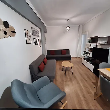 Cozy In The Center Apartment Thessaloniki