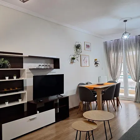 Apartment Cozy In The Center Thessaloniki